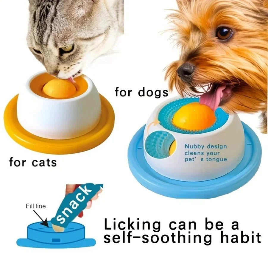 Sirve para gatos y para perros: lamer les ayuda a calmarse